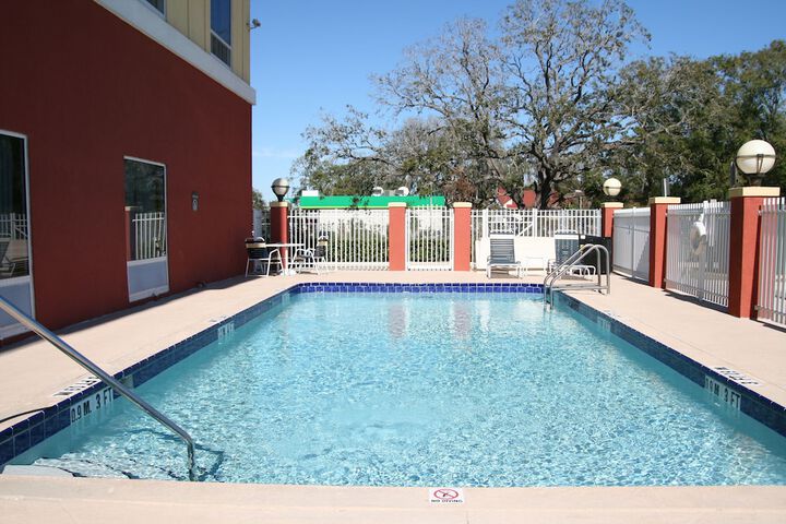 Pool 8 of 57