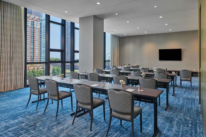 The St. Regis Chicago