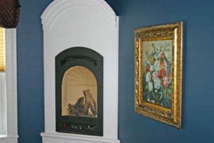 Monier Manor