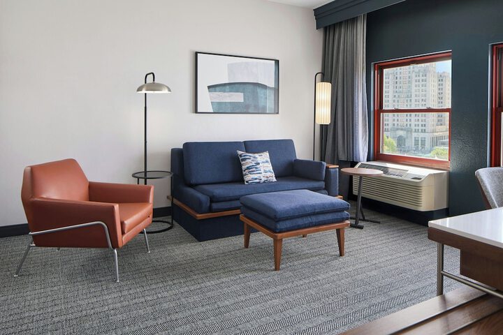 Courtyard by Marriott Providence Downtown