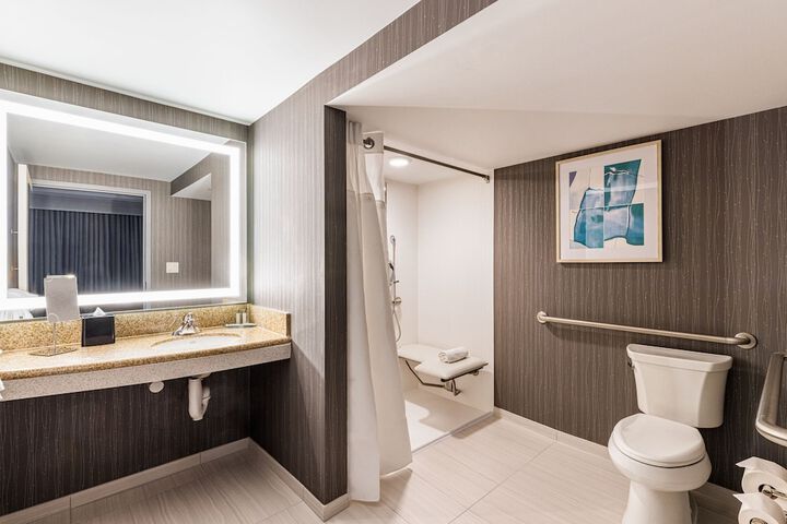 Courtyard by Marriott Boston Waltham