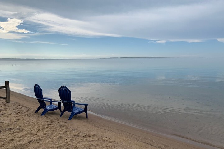 Pointes North Beachfront Hotel – 2 Person Spa Tub Studios