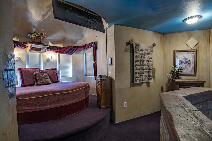 Anniversary Inn - Boise
