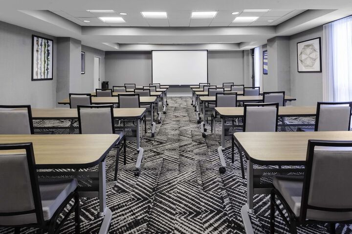 Hyatt Place Dallas / Arlington