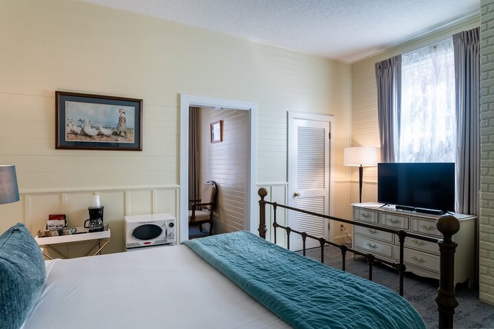 Room 42 of 97