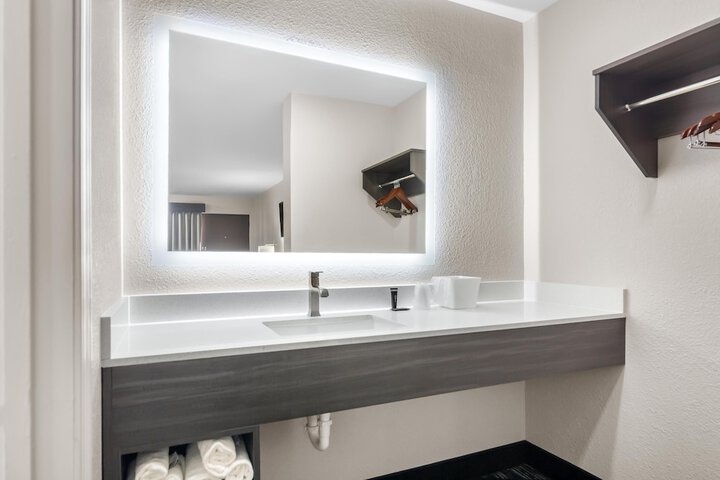 Americas Best Value Inn Bishopville