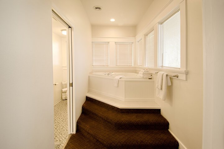Room 15 of 41