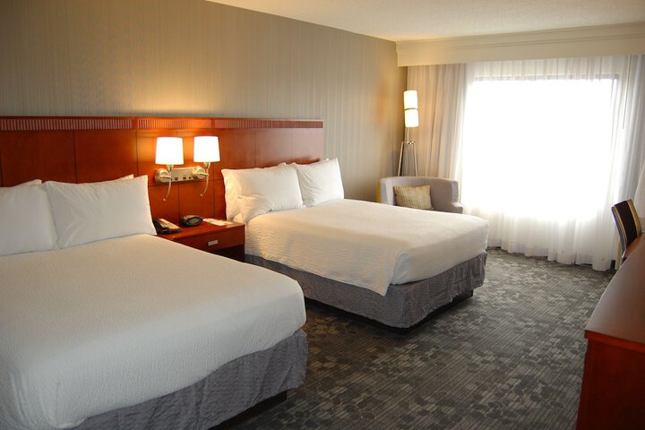 Room 17 of 25