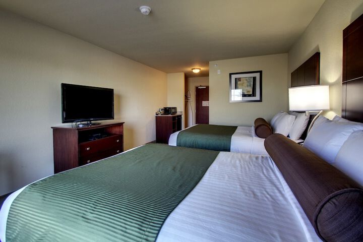 Room 22 of 35