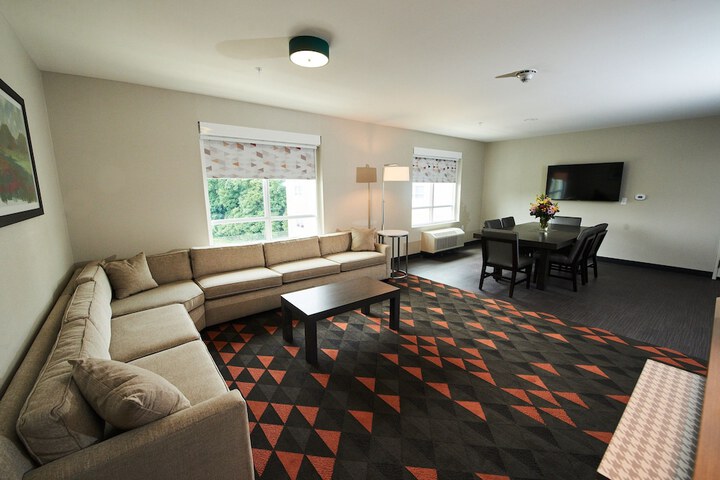 Room 43 of 89