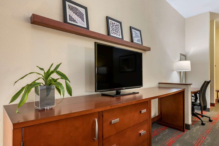Room 16 of 58
