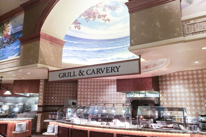 Dining 39 of 69
