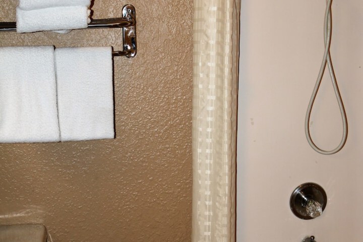 Room 19 of 24
