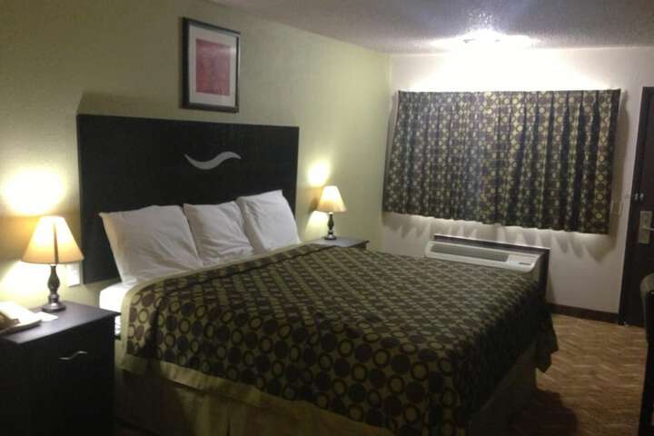 Room 20 of 24