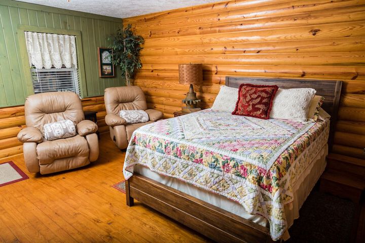 Mountain Aire Cottages Inn & Glamping