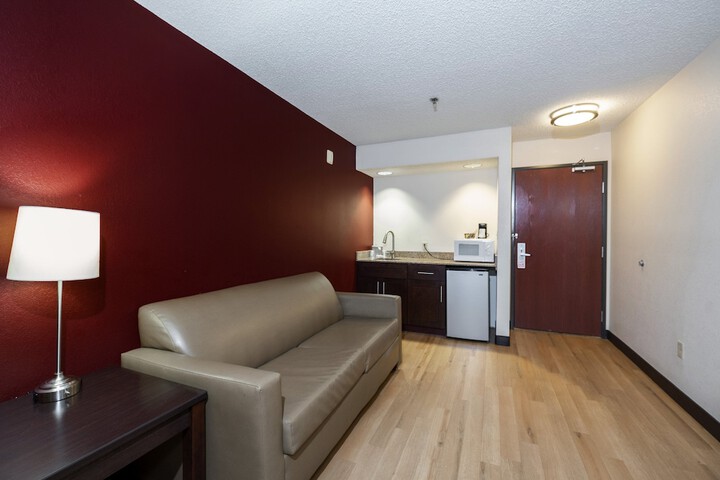 Room 12 of 43