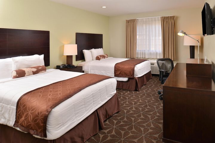 Room 16 of 28