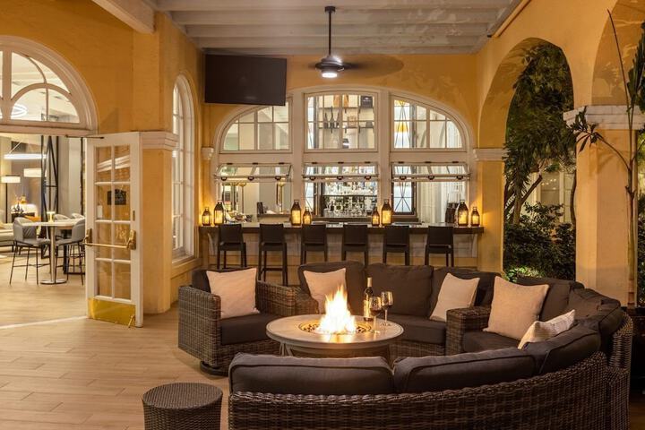 Crowne Plaza Phoenix - Chandler Golf Resort by IHG