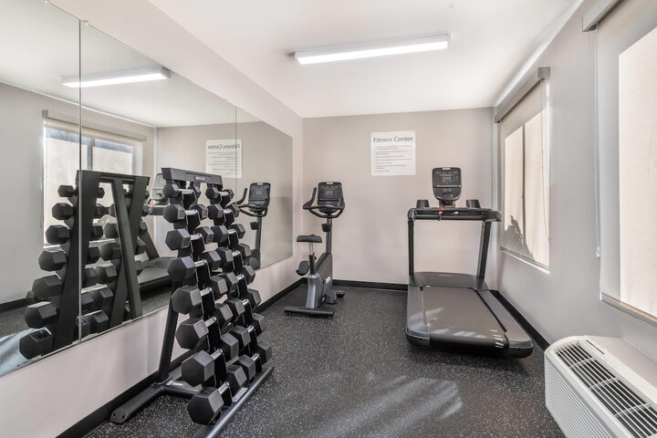 Country Inn & Suites by Radisson Shelby, NC