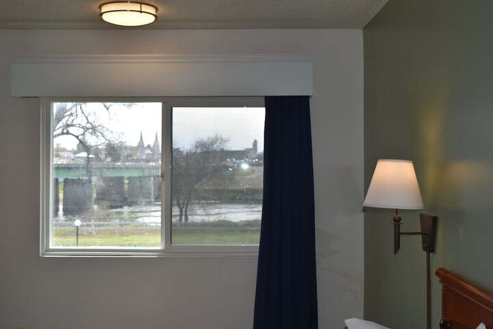 Room 43 of 58