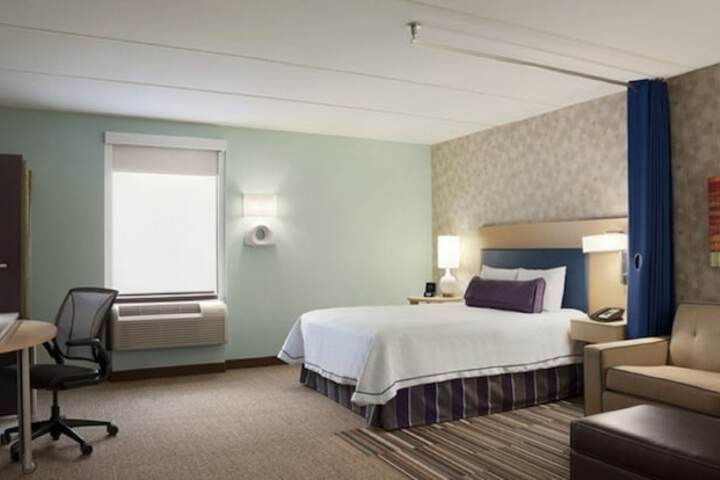 Room 18 of 39