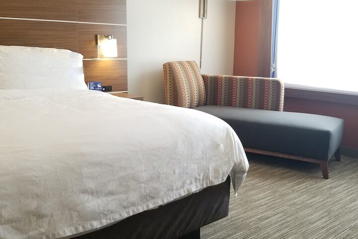 Holiday Inn Express & Suites Elko by IHG