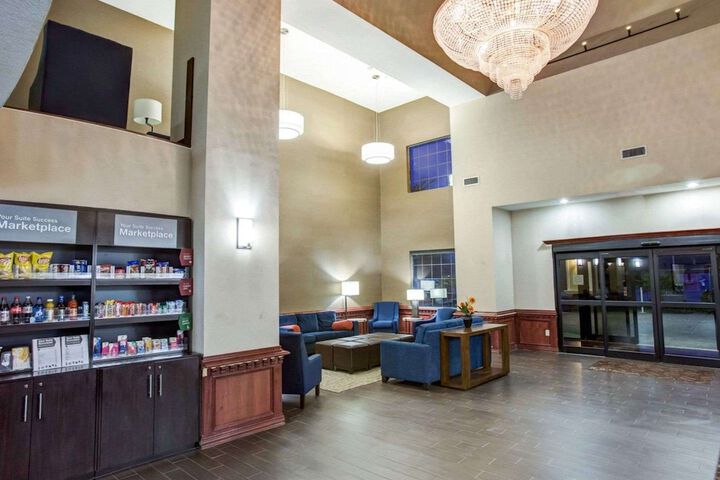 Hotel Interior 11 of 39