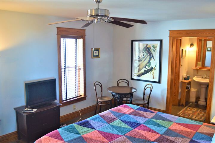 Roanoke Island Inn