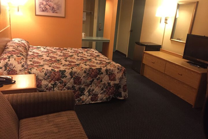 Room 18 of 20