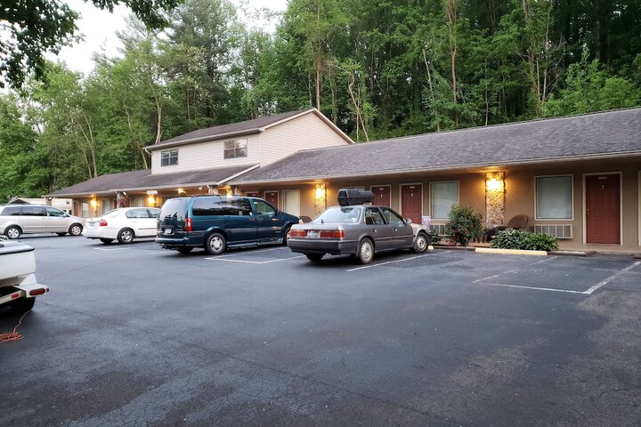 Hotel 5 of 33