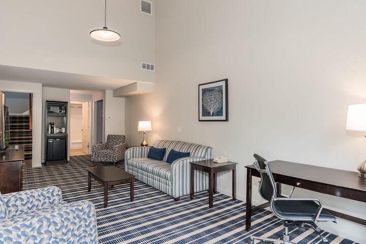Rockport Inn & Suites