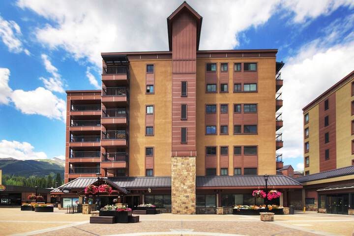 Village at Breckenridge a Vail Resorts Property