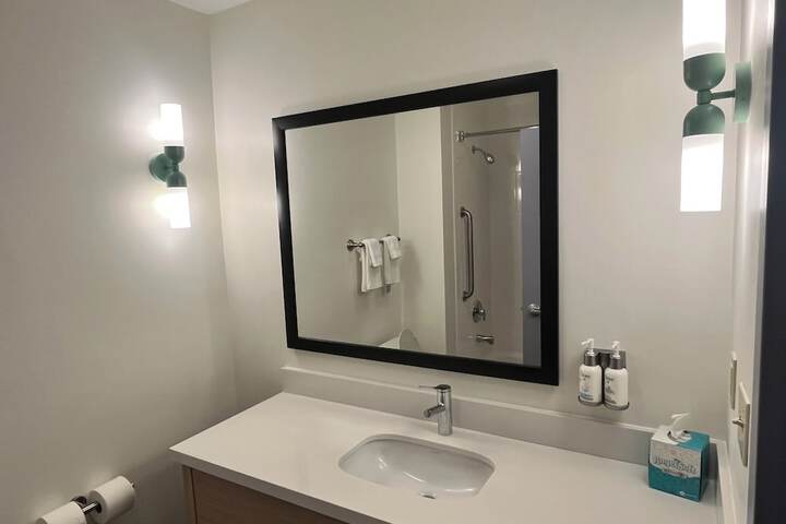 Garner Hotel Mahwah by IHG