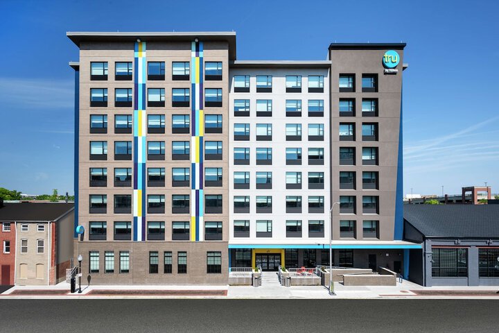 Hotel 3 of 48