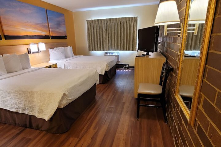 Room 32 of 56