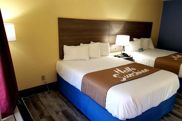 Room 13 of 26