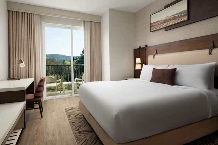 The Knoll Hotel Napa Valley Tapestry Collection by Hilton