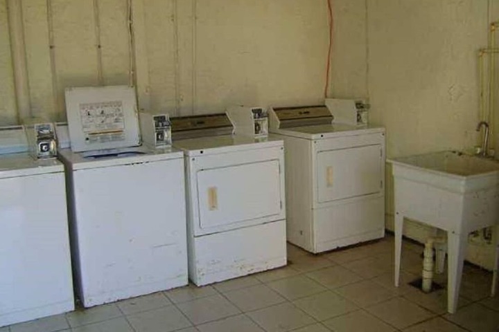 Room 11 of 22