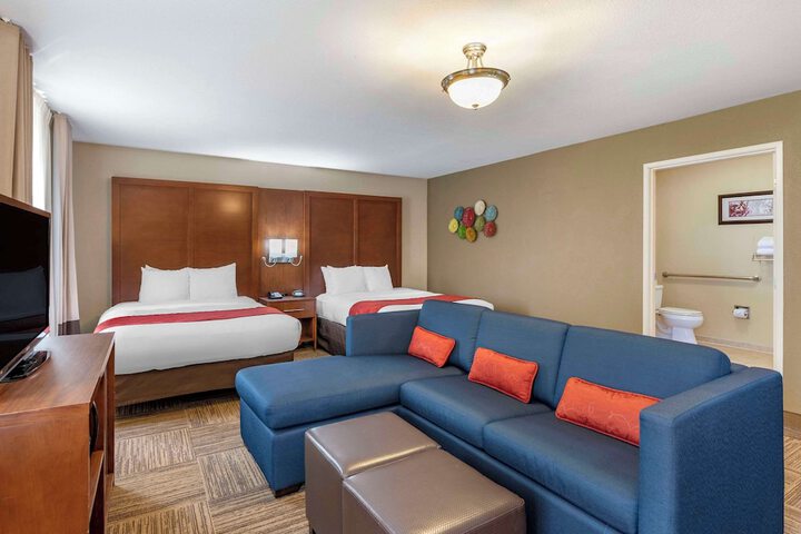 Room 51 of 67