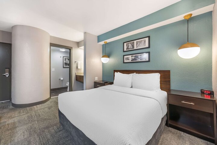 Sleep Inn Miami International Airport