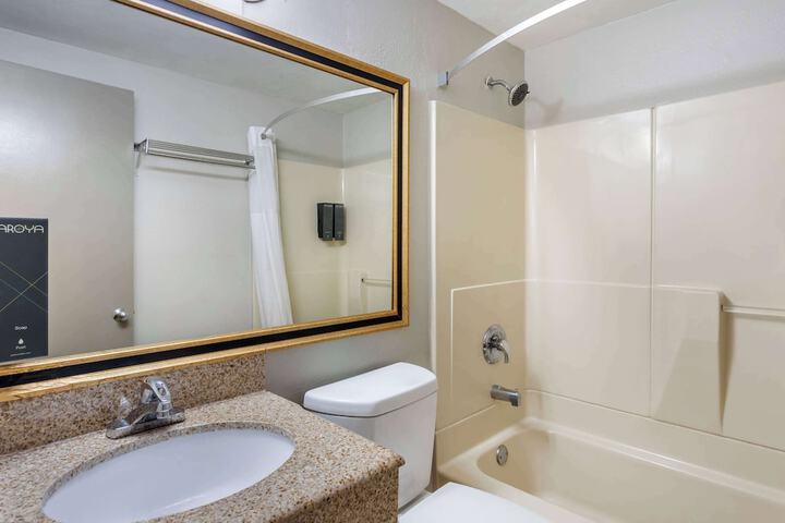 Days Inn by Wyndham Wrightstown McGuire AFB / Bordentown