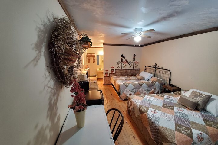 Room 41 of 55