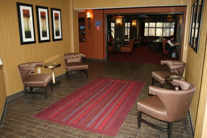 Hotel 2 of 80