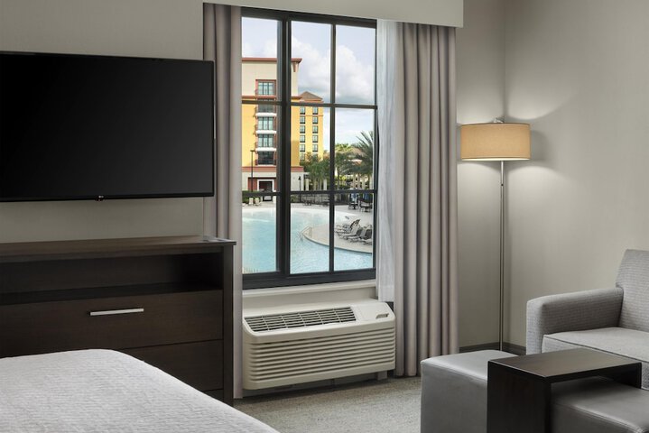 Homewood Suites by Hilton Orlando at Flamingo Crossings
