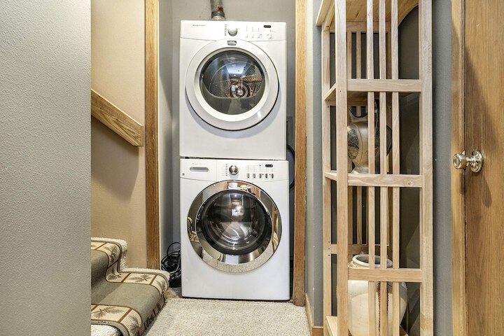Laundry 50 of 57