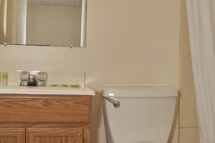 Room 28 of 51