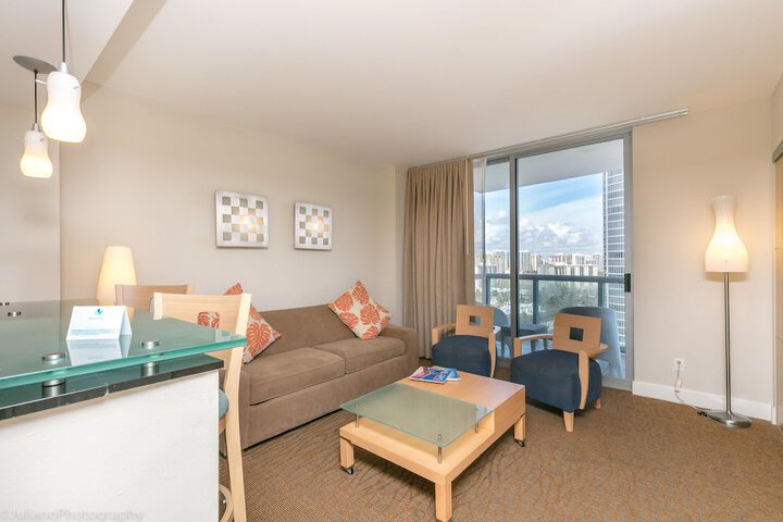 Room 74 of 119