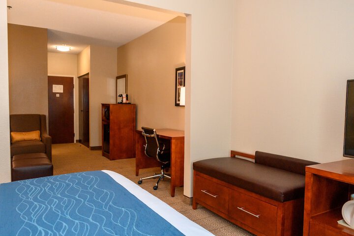 Room 22 of 32
