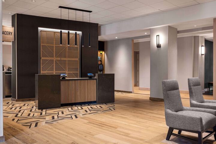 Hotel Interior 3 of 27