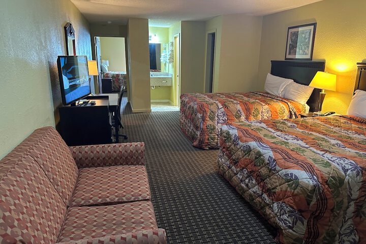 Room 37 of 46